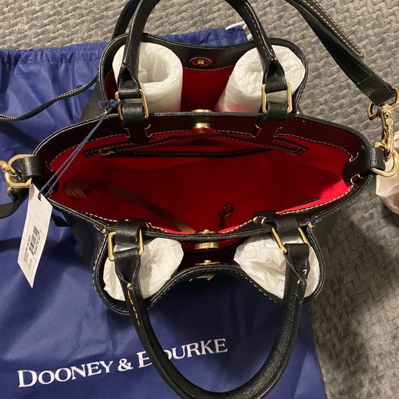 Dooney & Bourke purse - Picture 2 of 10